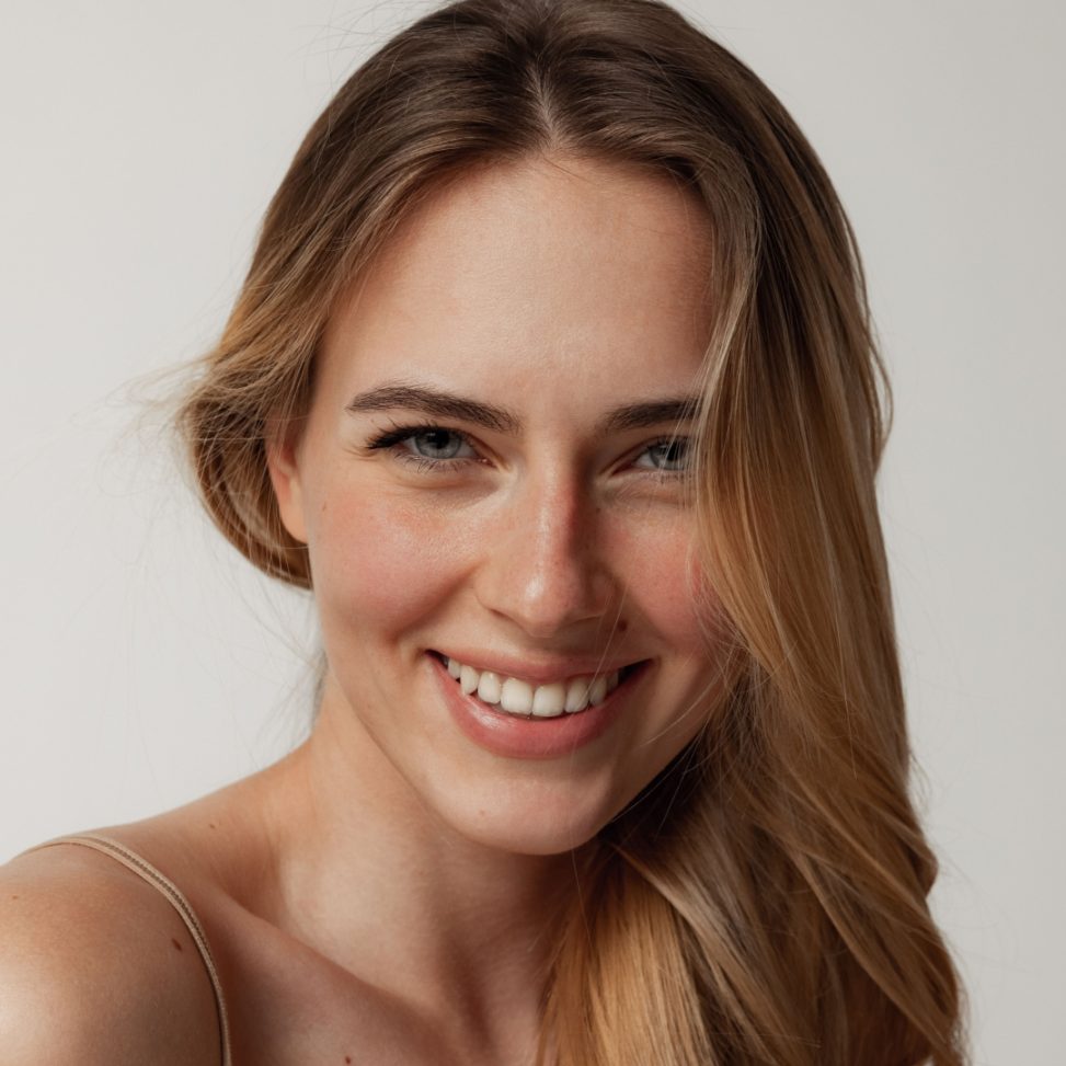 woman smiling after moxi